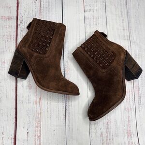 Trask Chocolate Suede Ankle Boots Booties Size 6